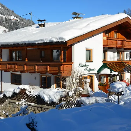 Gaestehaus Troppmair Finkenberg