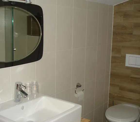 Couette-café Gaestehaus Troppmair 3*