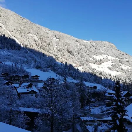 Gaestehaus Troppmair Bed and Breakfast Φίνκενμπεργκ