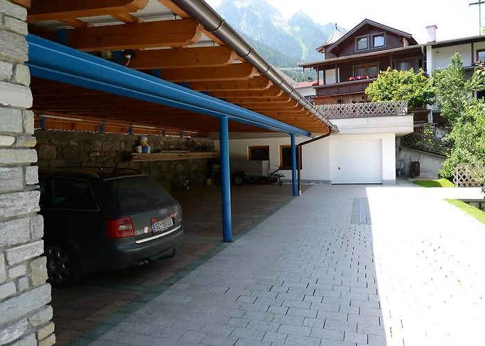 Gaestehaus Troppmair 3* Φίνκενμπεργκ